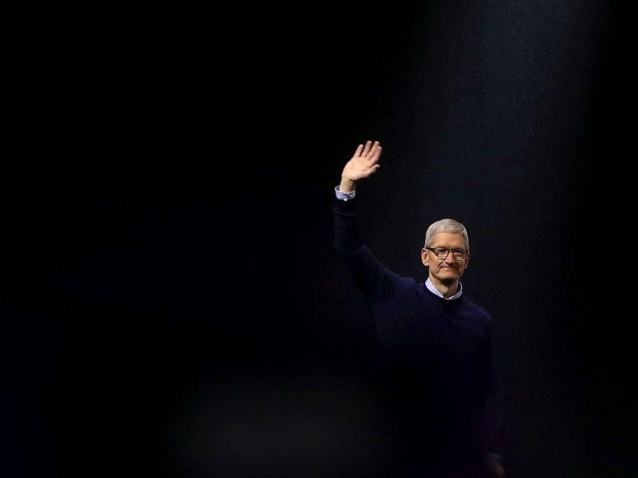 Tim Cook Apple CEO